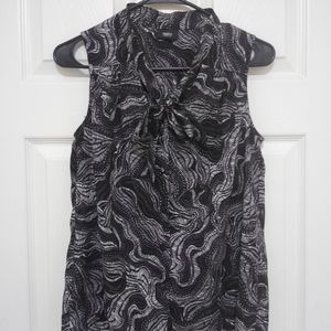 Black and White Patterned Business Tank Top